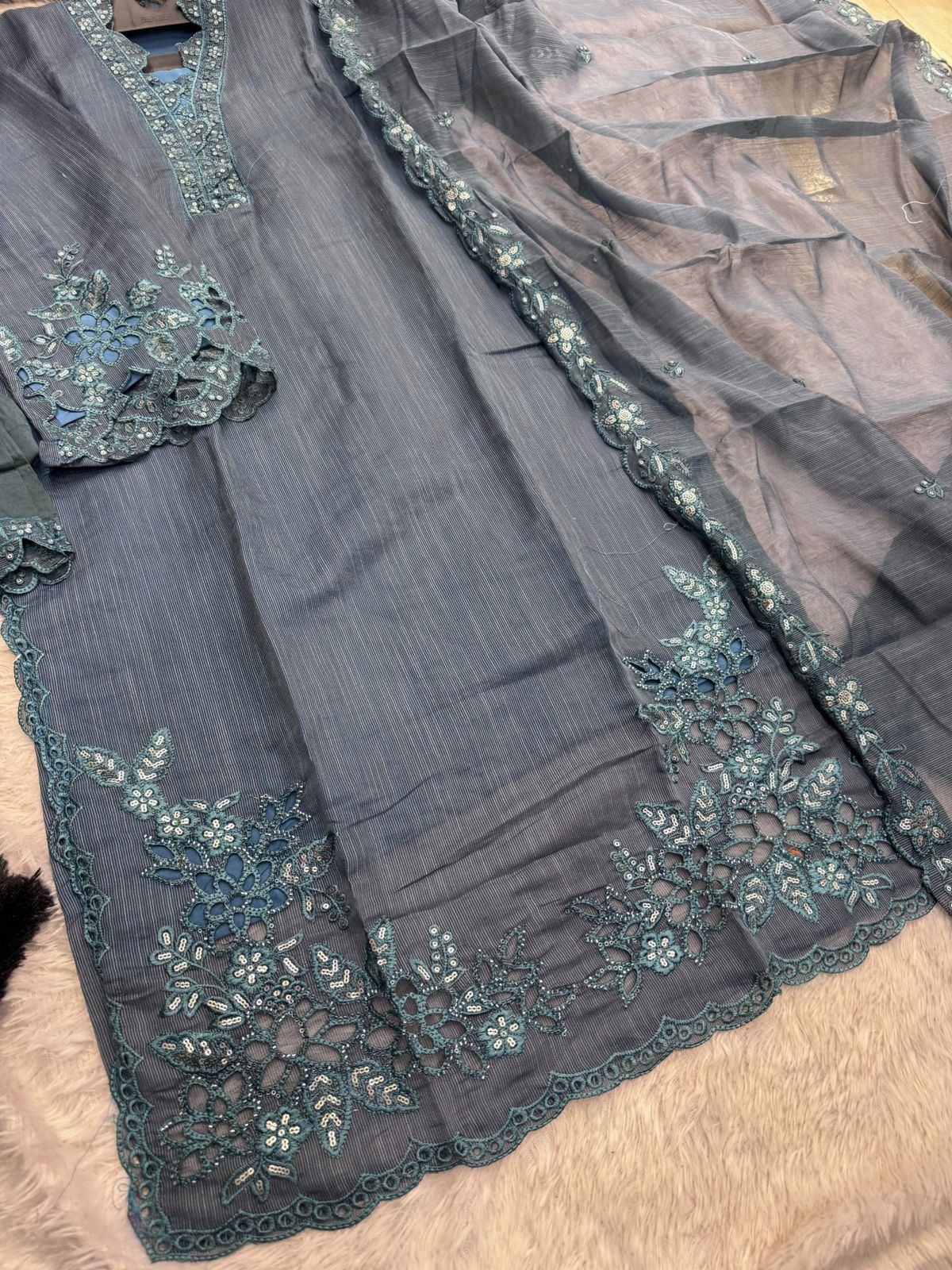 Vertical Kota Cotton Cutwork Suit